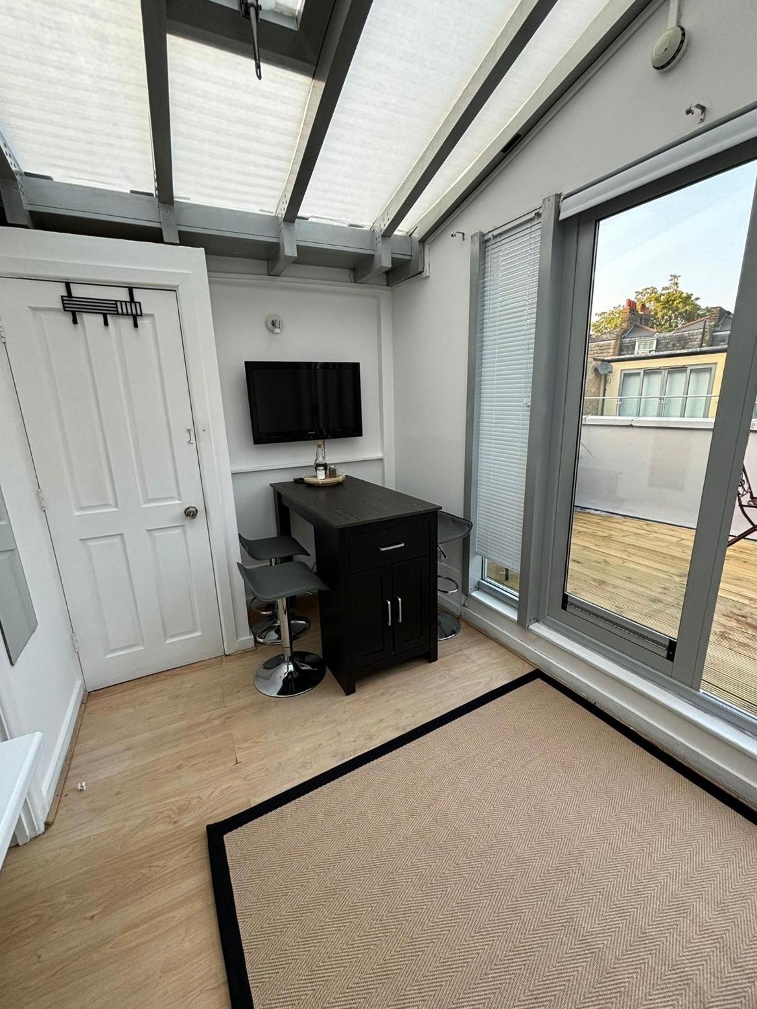 Top Floor Delightful Flat Leilighet London Eksteriør bilde